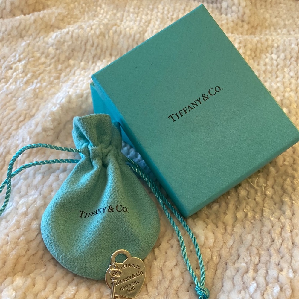 Tiffany & Co. pendant